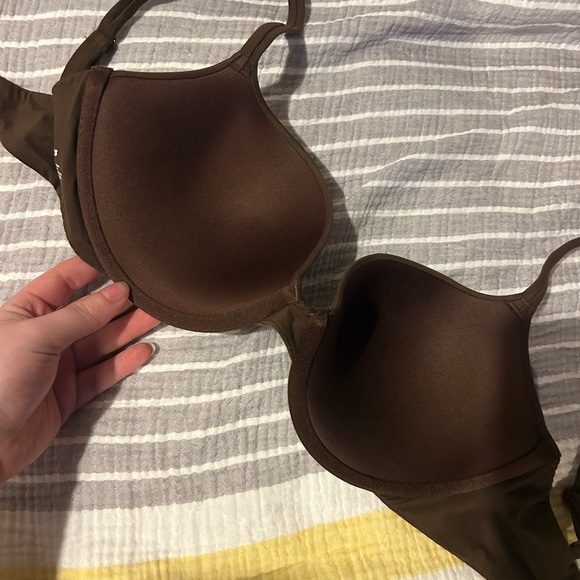 Skims bra - Picture 3 of 3